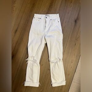 Abercrombie & Fitch Ultra High Rise Ankle Straight 25